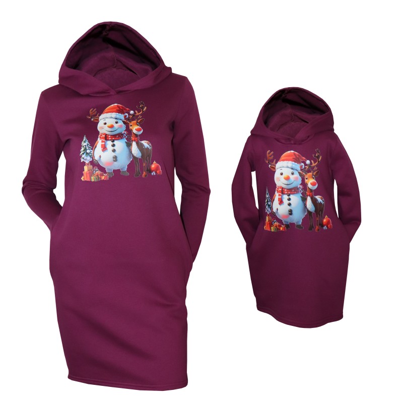 Set mama/fiica, rochii fucsia cu imprimeu ren/om de zapada