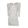 Rochie scurta, gri cu dungi crem si fir argintiu